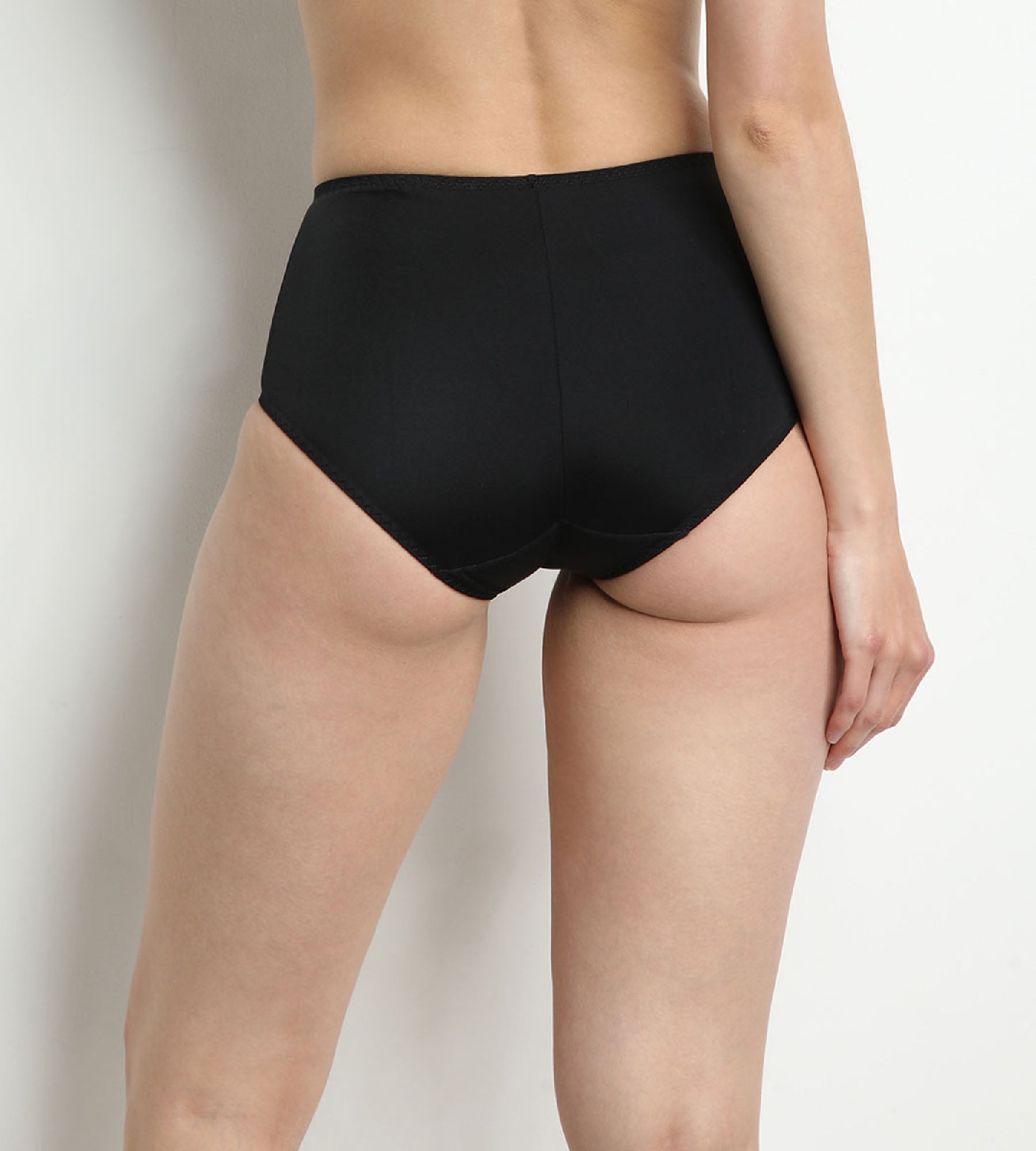 DIM Schwarzer Damen-Slip Bauch-weg mit hohem Bund – DIM Silhouette Essentiel