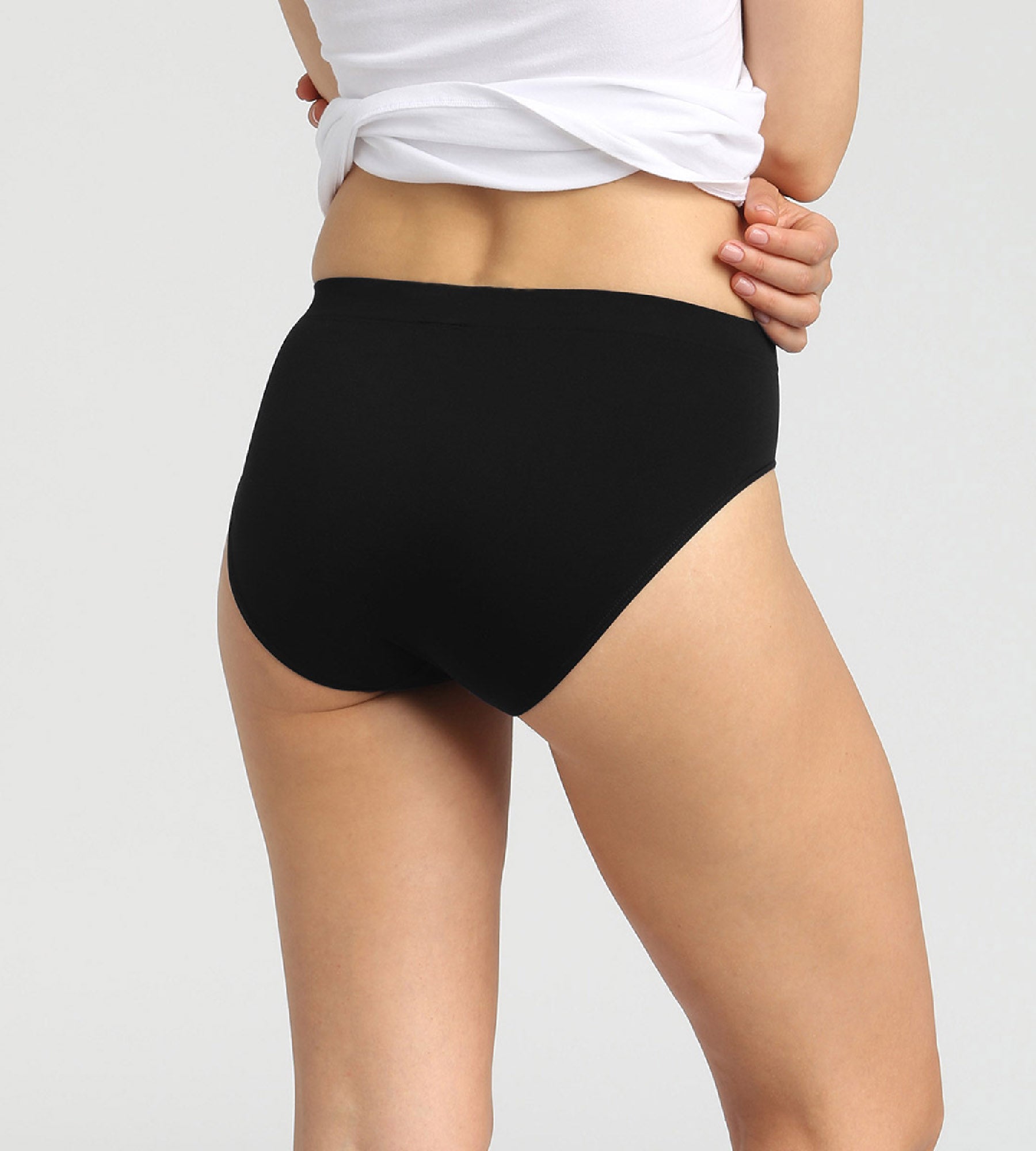 DIM 2er-Pack nahtlose Slips aus Mikrofaser schwarz/weiß – Pockets EcoDIM