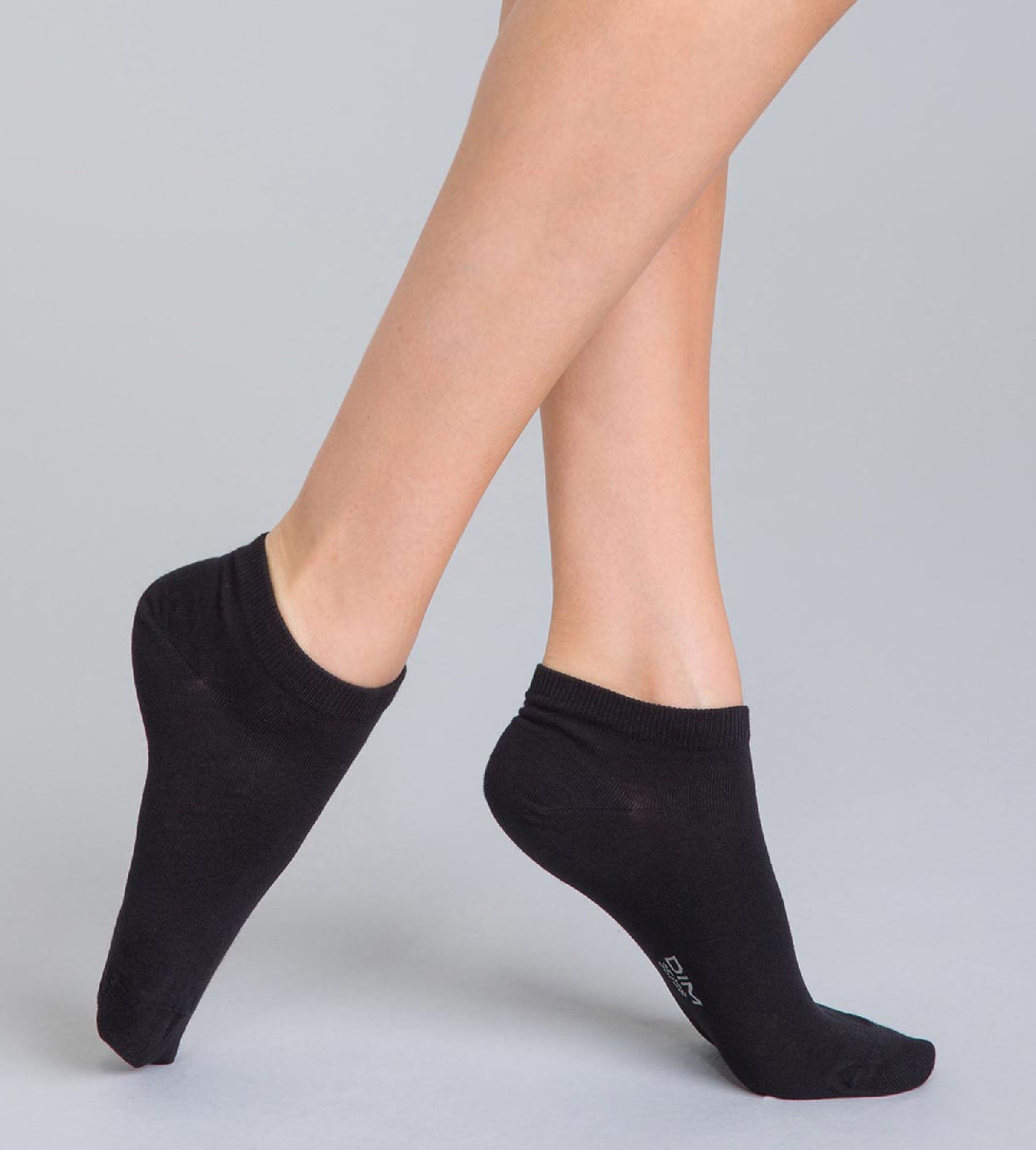 DIM 2er-Pack Damen-Sneakersocken aus Baumwolle in Schwarz