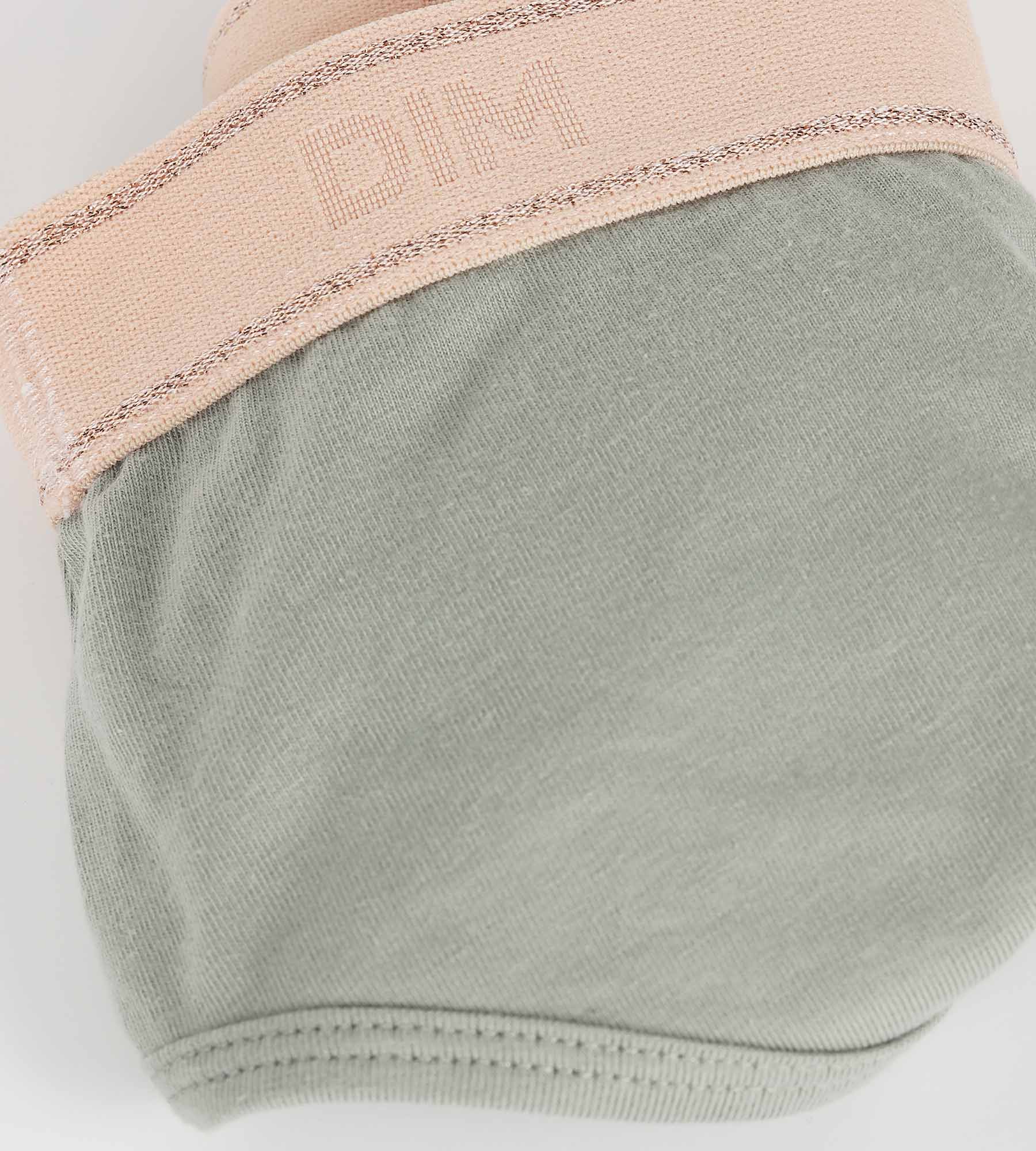 DIM Shorty für Mädchen Salbeigrün und Rosa Dim Sport