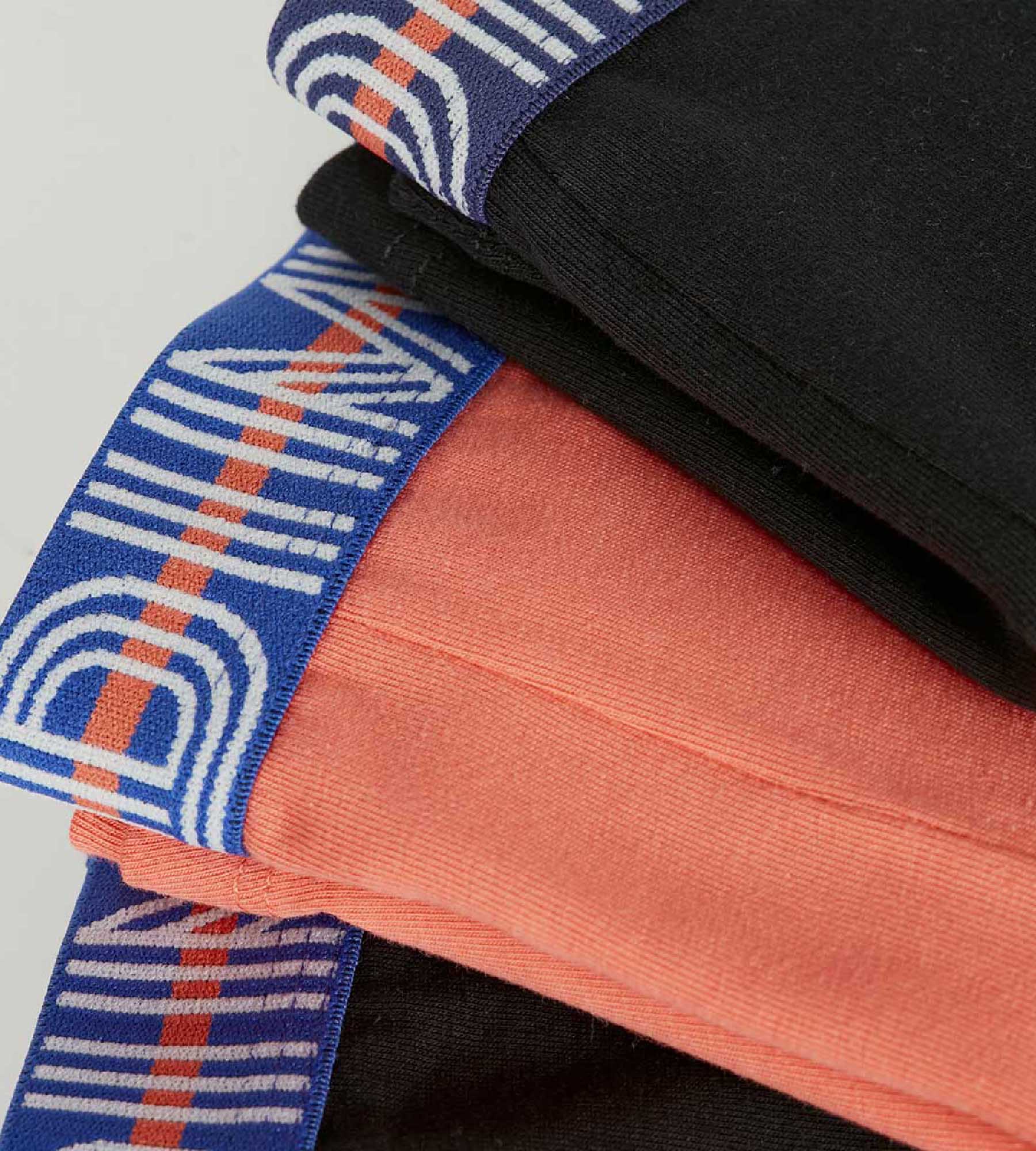 DIM 3er-Pack schwarze/orange Jungen-Boxershorts aus Stretch-Baumwolle mit Kontrastbund - EcoDIM