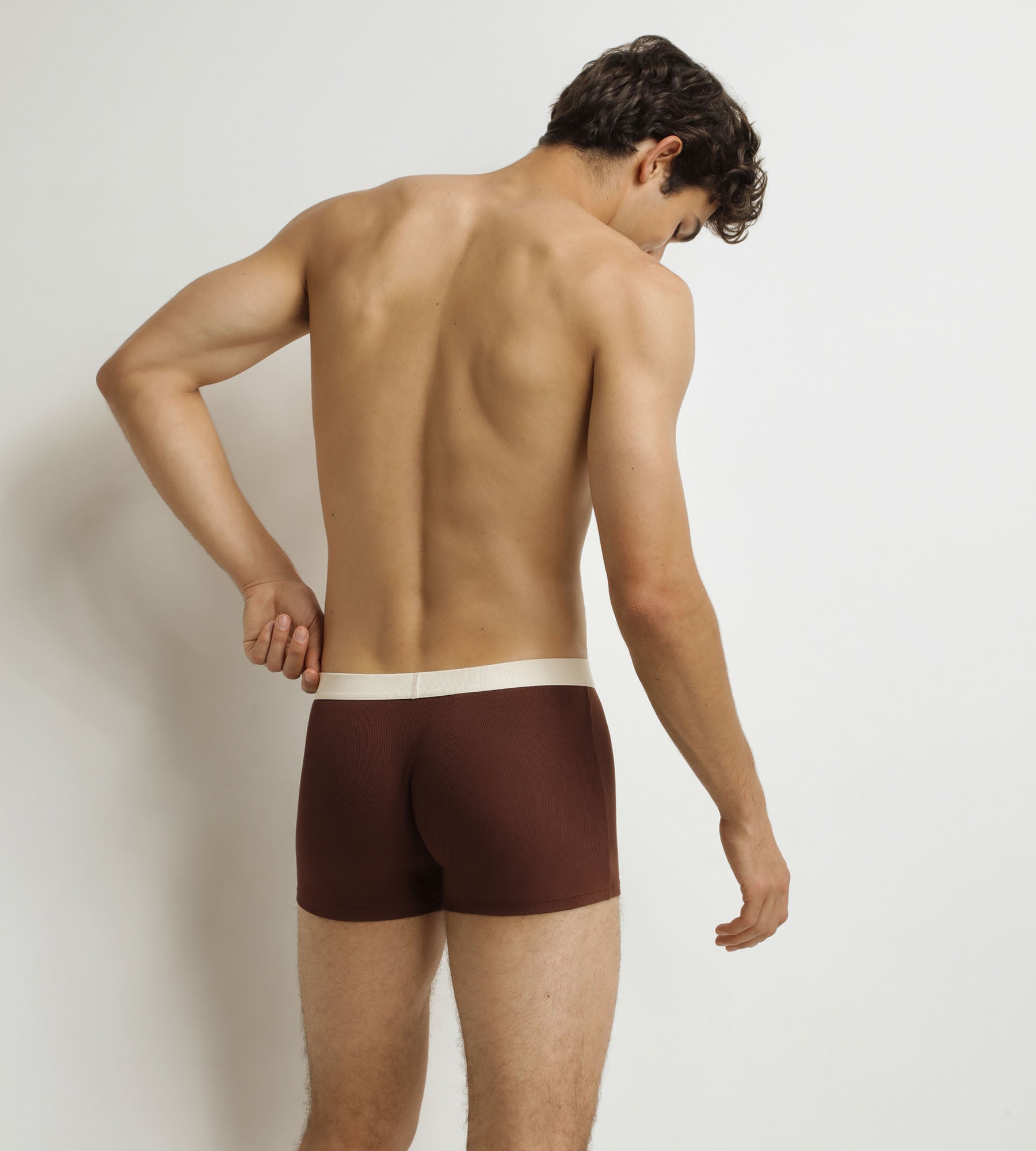 DIM Gerippte Herren-Boxershorts Chocolate Dim Elegant