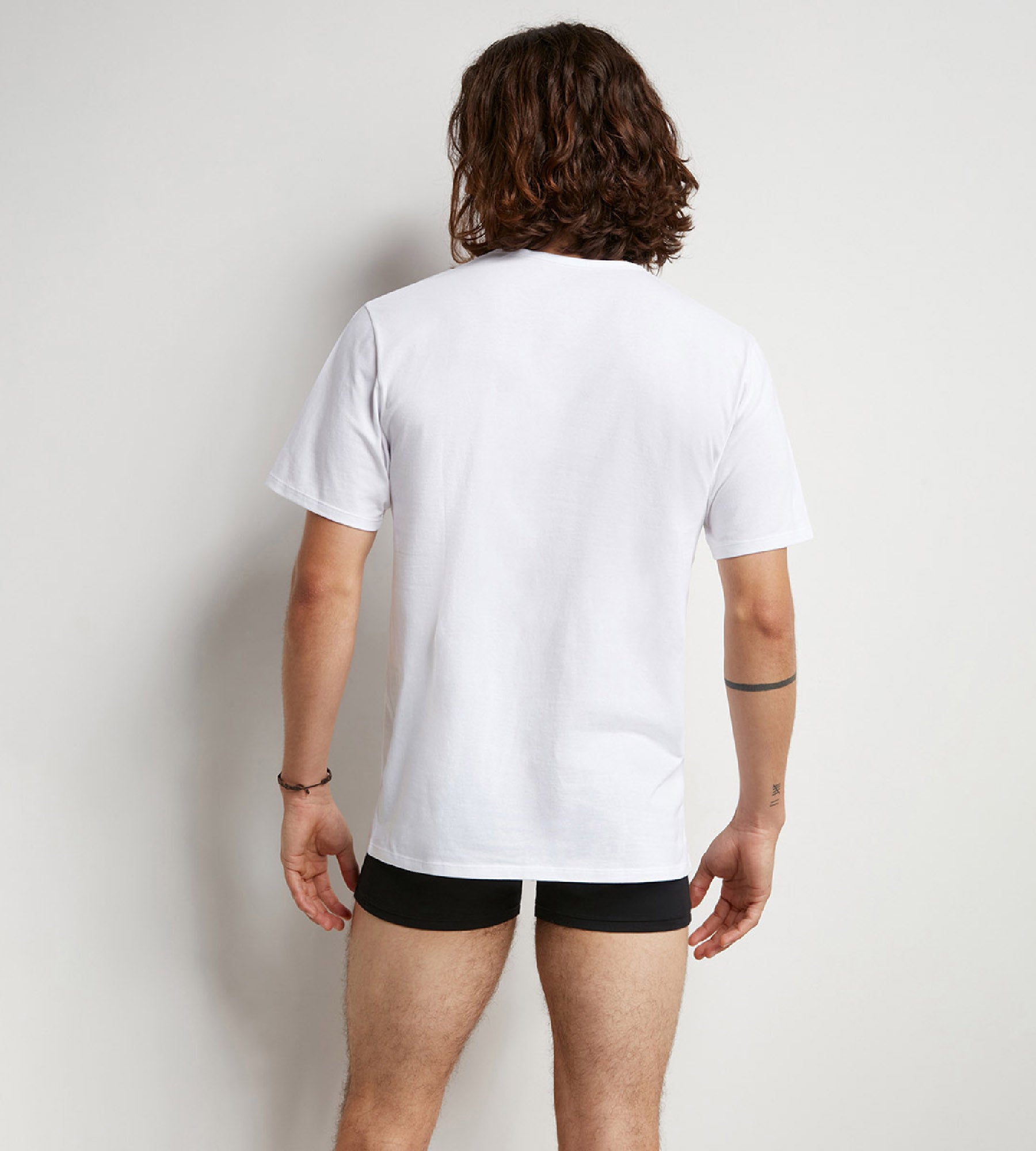 DIM 2er-Pack weiße T-Shirts mit V-Ausschnitt und Wärmeregulierung - Regul'Activ