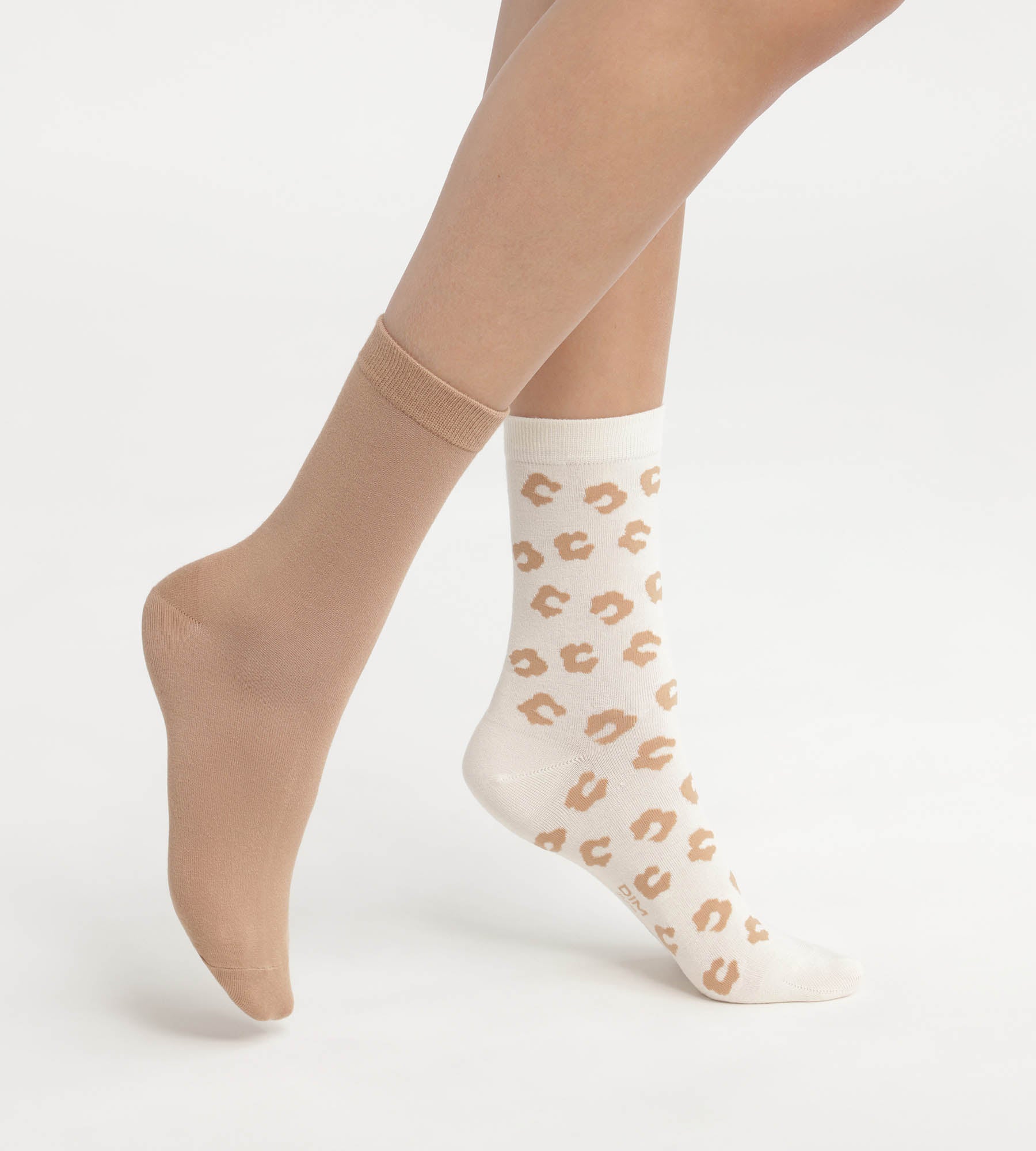 DIM Packung mit 2 Paar geblümten Damensocken Cream Dim Bambou