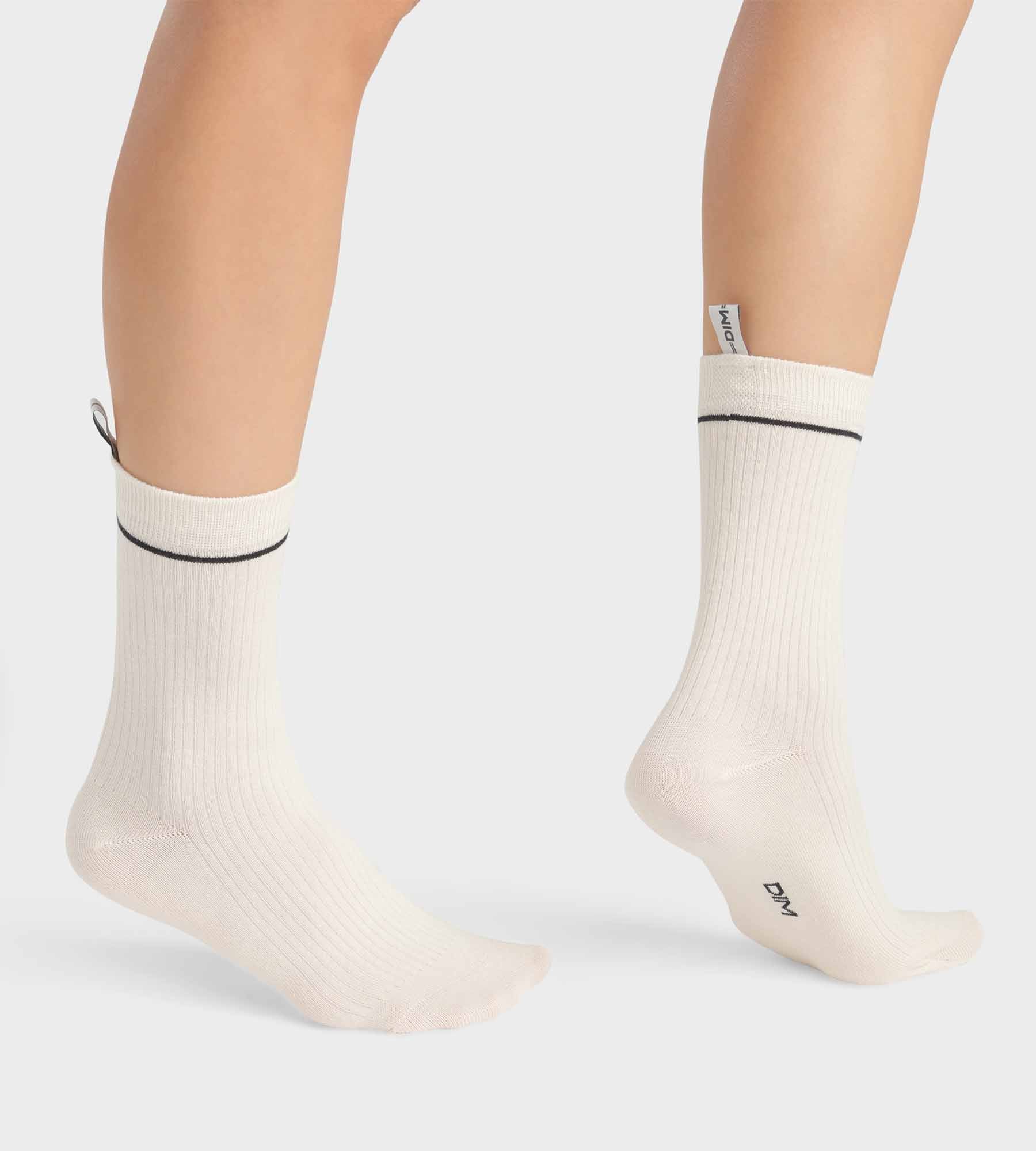 DIM Cremefarbene Rippstrick-Socken aus Modal-Baumwolle - DIM Icons
