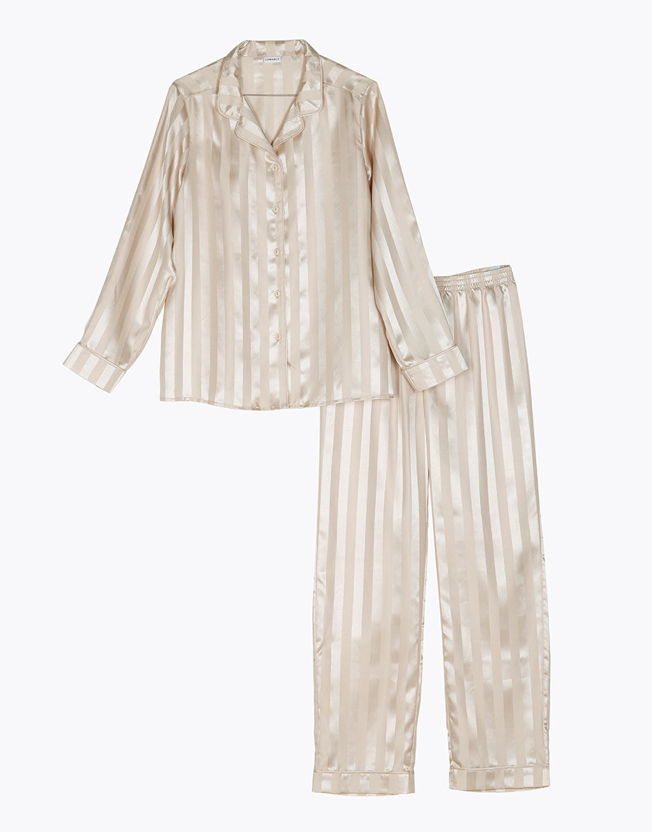 DIM Langer Pyjama-Set aus mandelfarbenem Satin