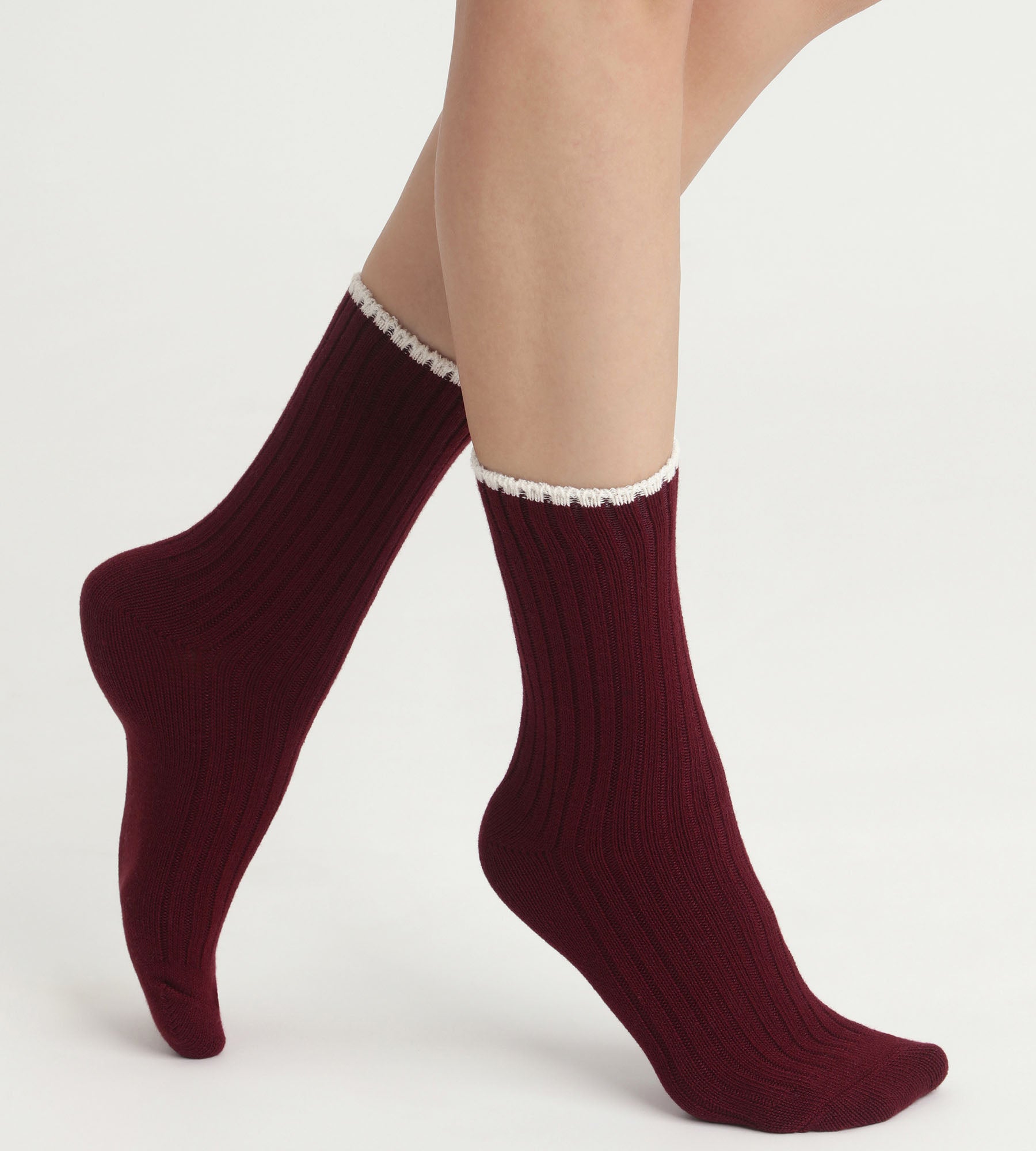 DIM Damensocken Feige gerippt Bambus