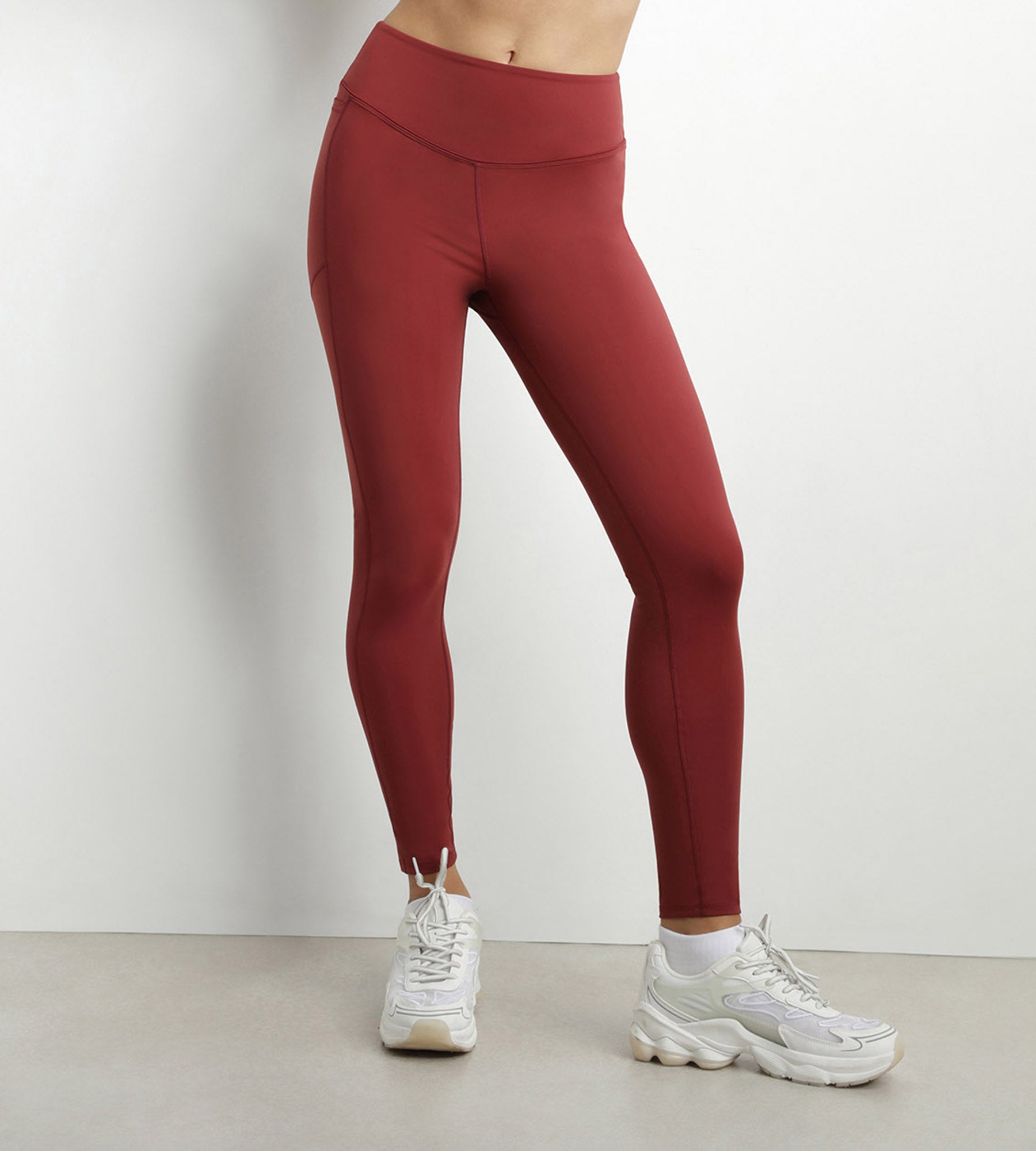 DIM Dim Move Sportleggings für Frauen aus formender Mikrofaser in Bordeaux