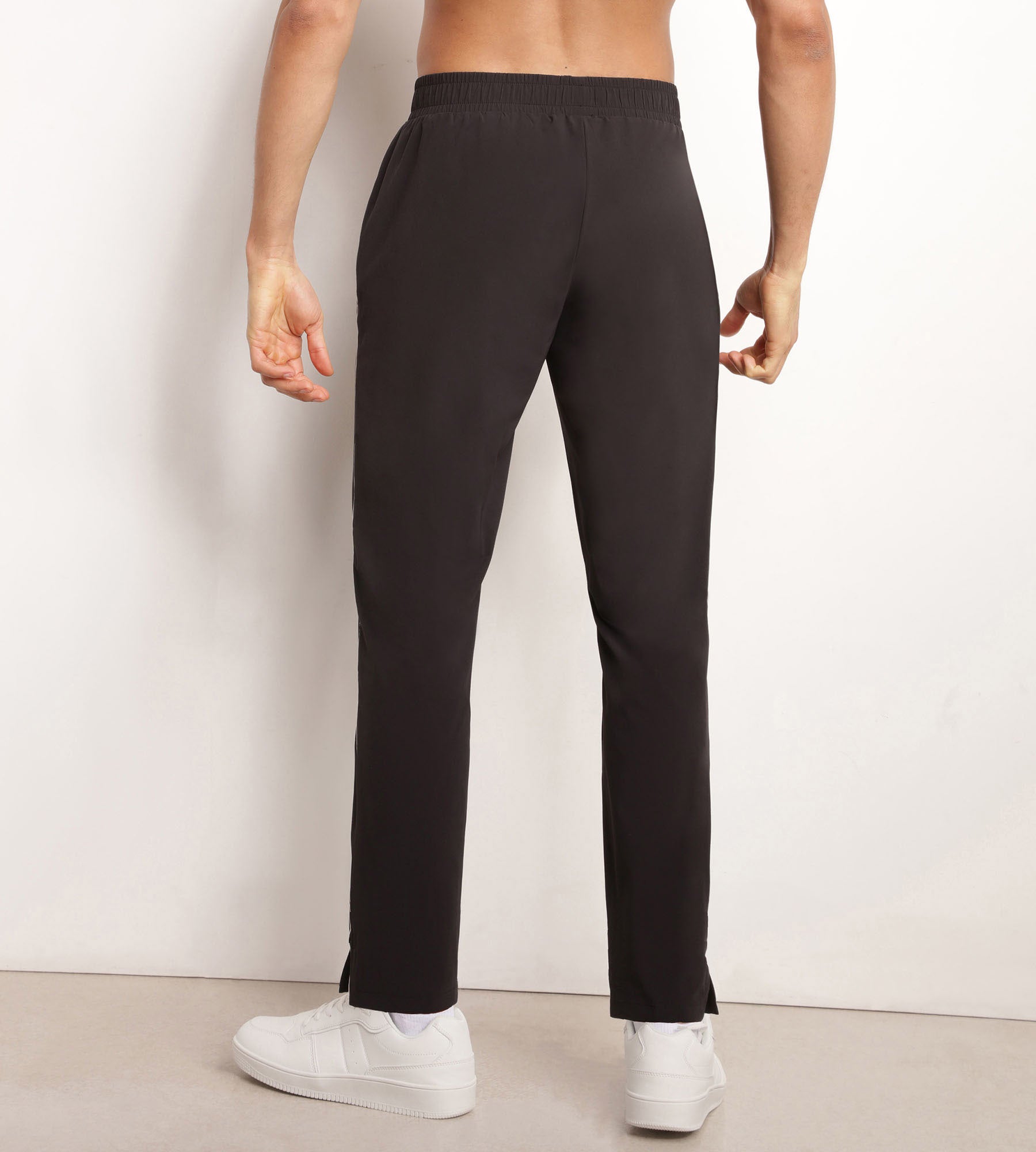 DIM Chino-Sporthose für Herren aus Stretch-Jersey Black Dim Move