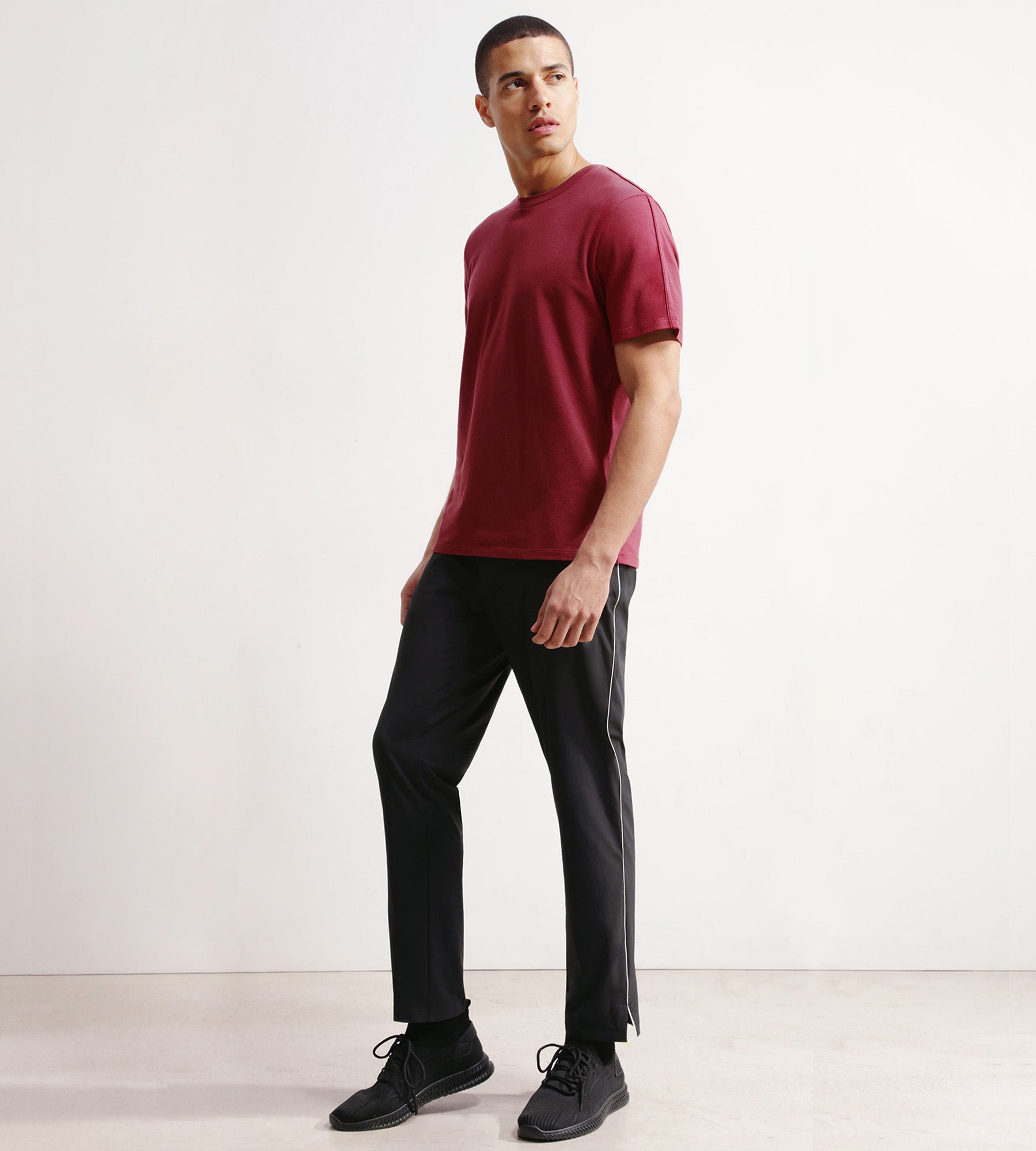 DIM Chino-Sporthose für Herren aus Stretch-Jersey Black Dim Move