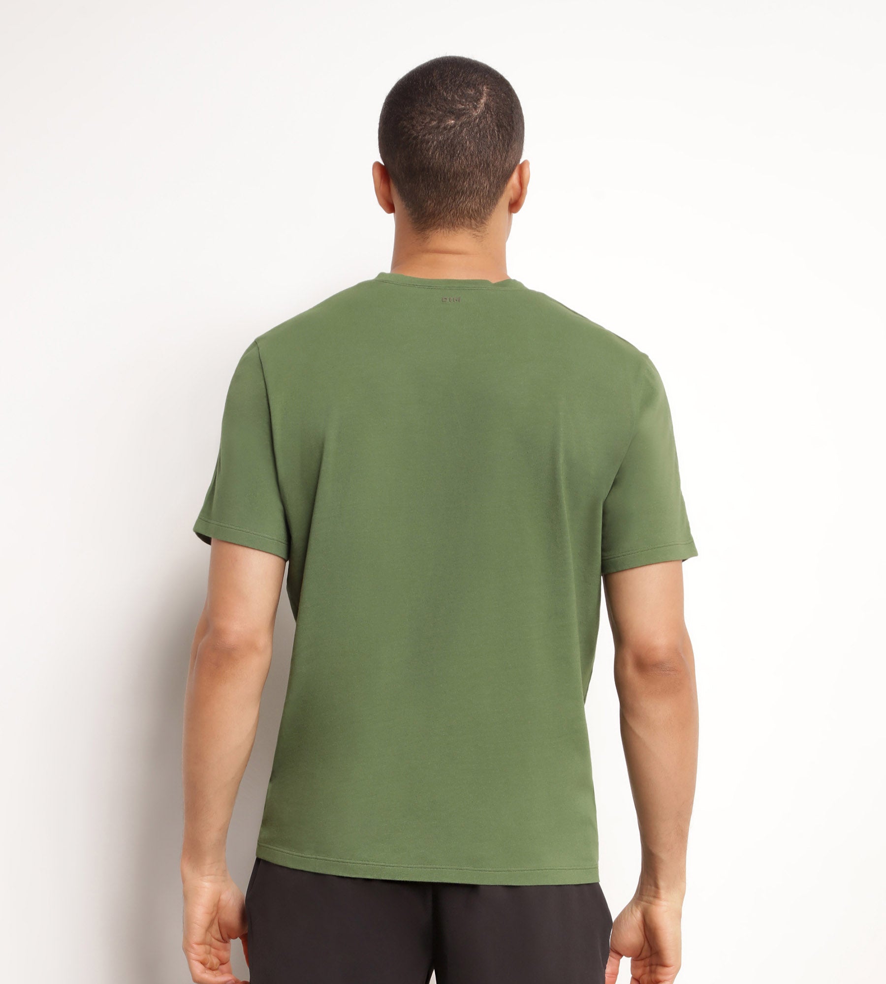 DIM Thermoregulierendes Sport-T-Shirt für Herren aus Khaki Dim Move-Jersey