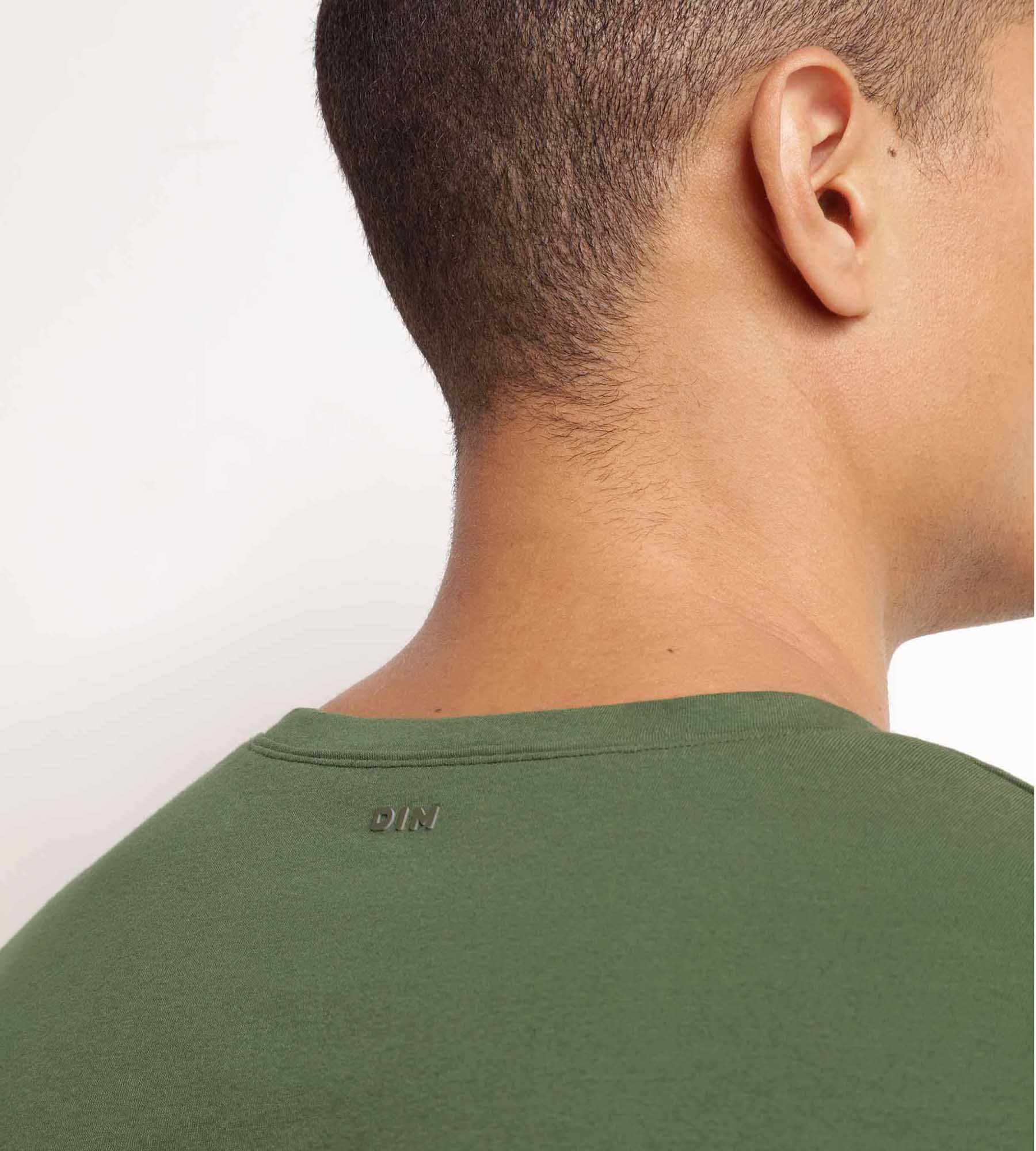 DIM Thermoregulierendes Sport-T-Shirt für Herren aus Khaki Dim Move-Jersey