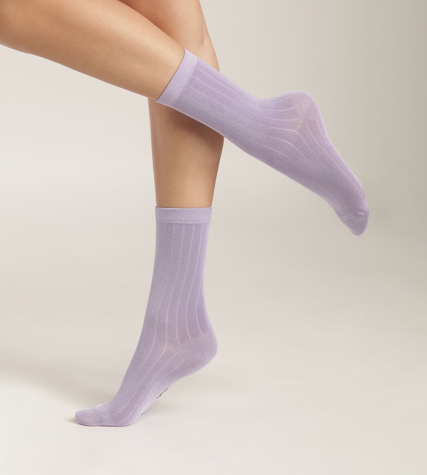 DIM Lila flache Damensocken aus satinierter, gerippter Baumwolle - Dim Mode
