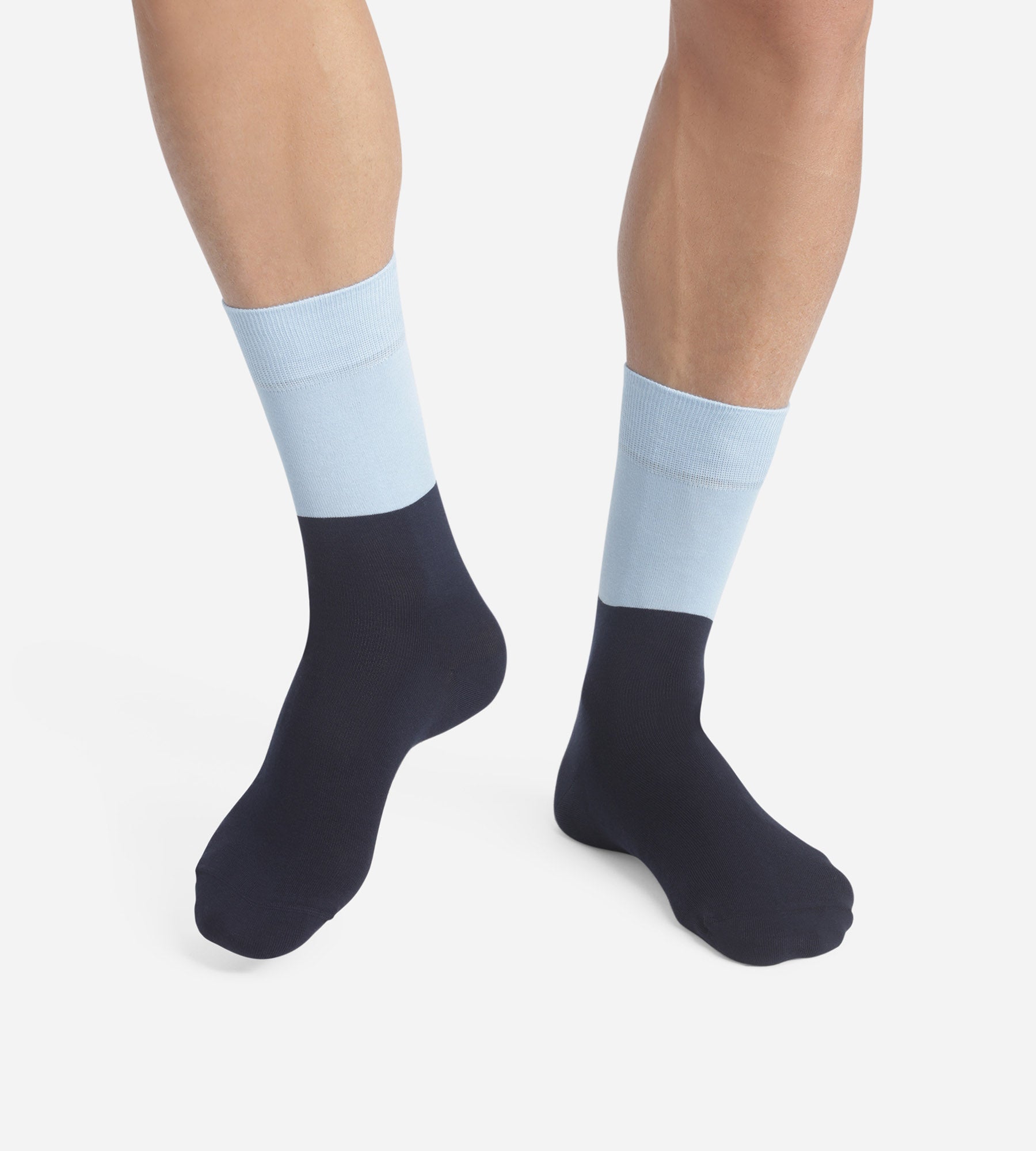 DIM Marineblaue Herrensocken aus Baumwolle mit Colorblock-Effekt - Dim Mode