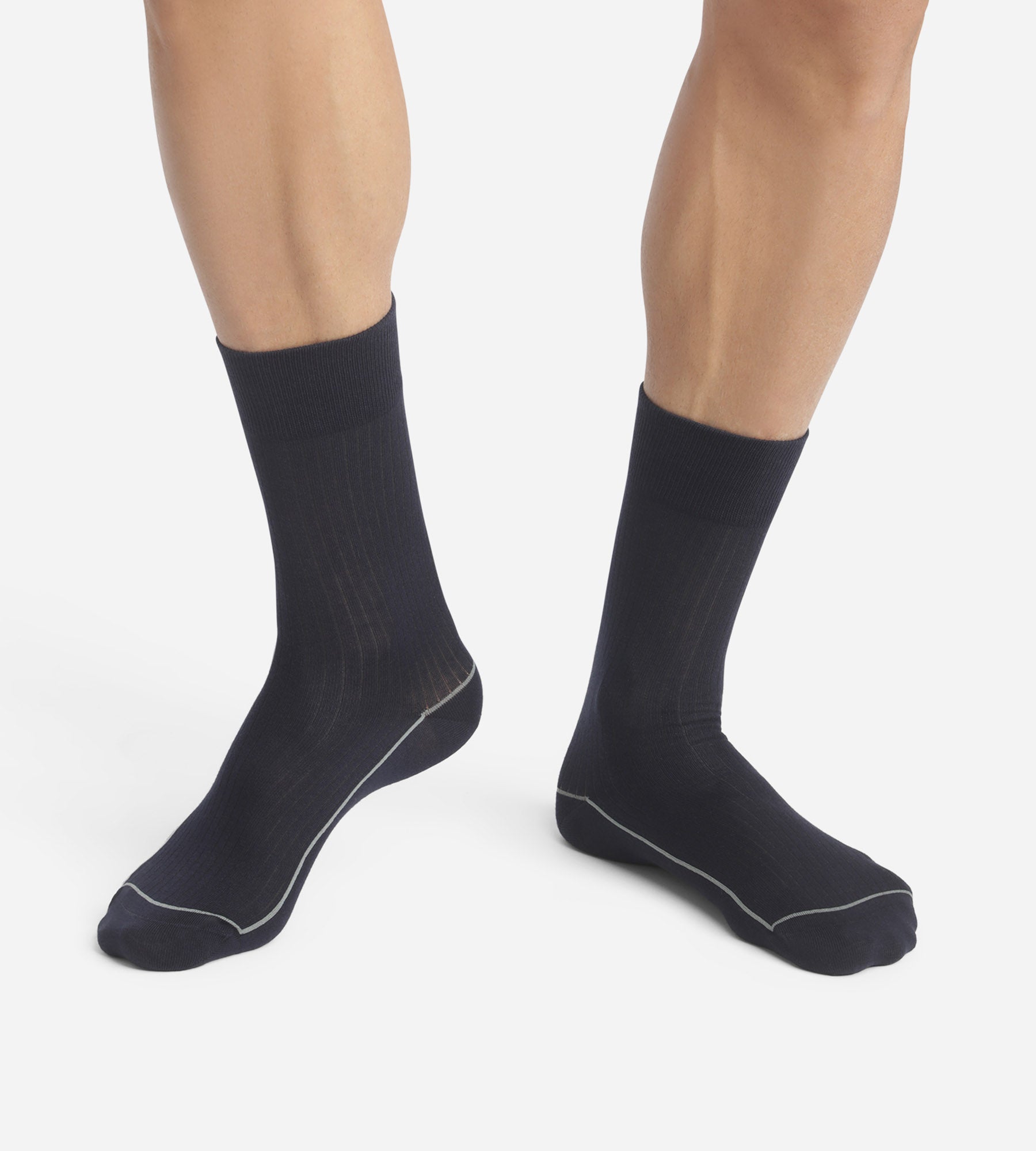 DIM Mitternachtsblaue Herrensocken aus gerippter Baumwolle mit farbigem Rand - Dim Mode