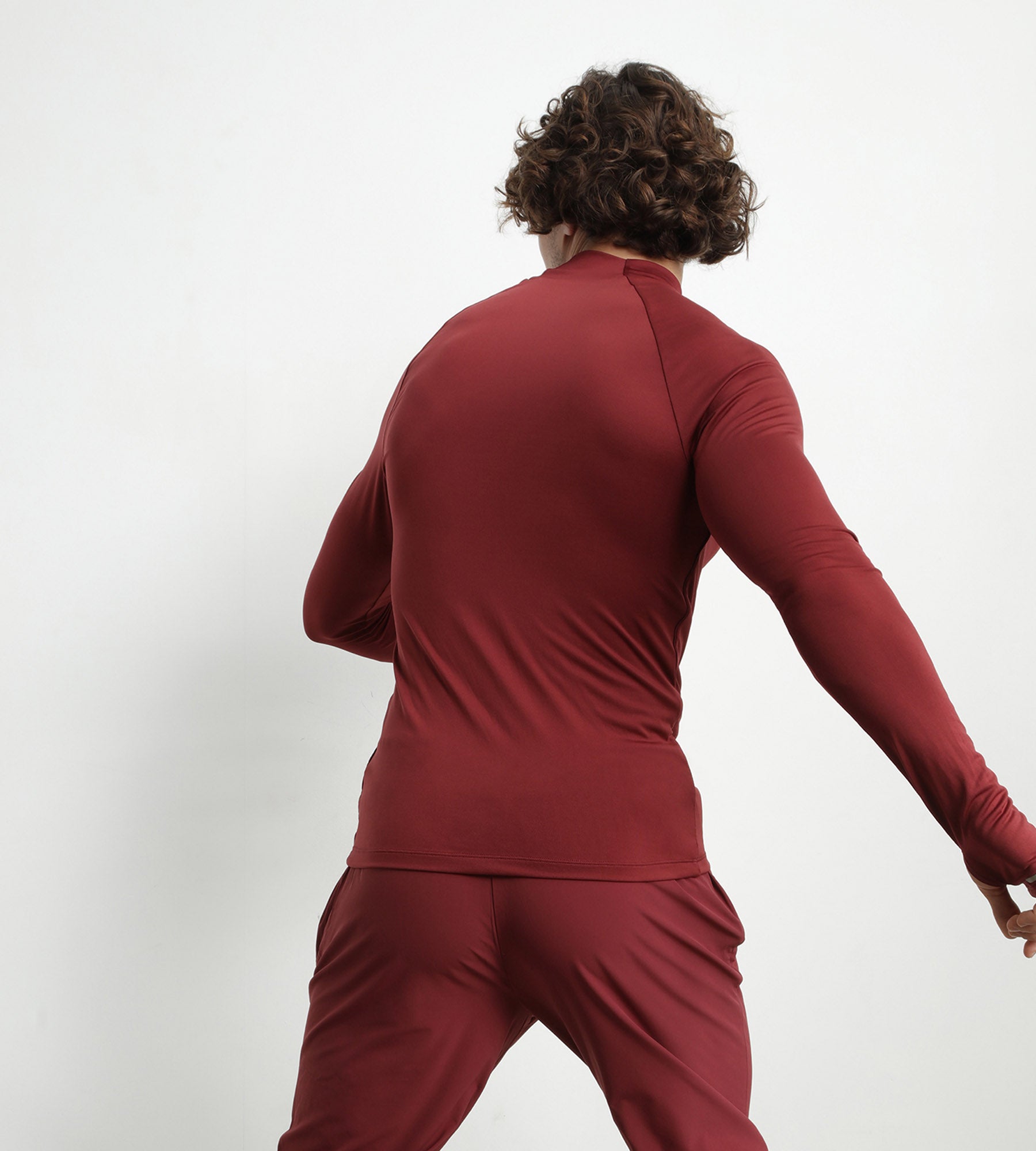DIM Dim Move Sportoberteil für Herren mit Stehkragen aus Mikrofaser in Bordeaux