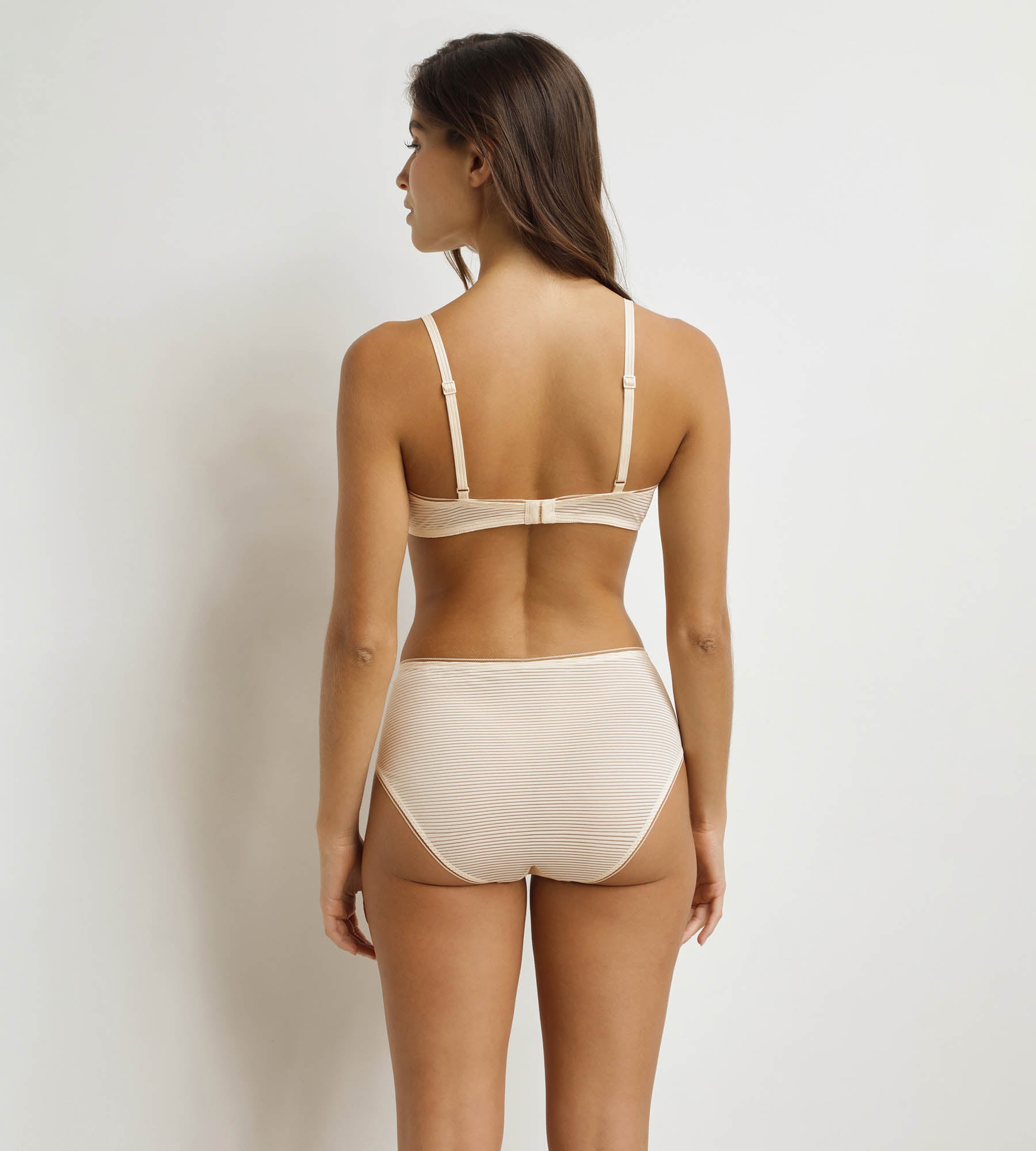 DIM Triangel-BH ohne Bügel Beige Dim x Ines De La Fressange