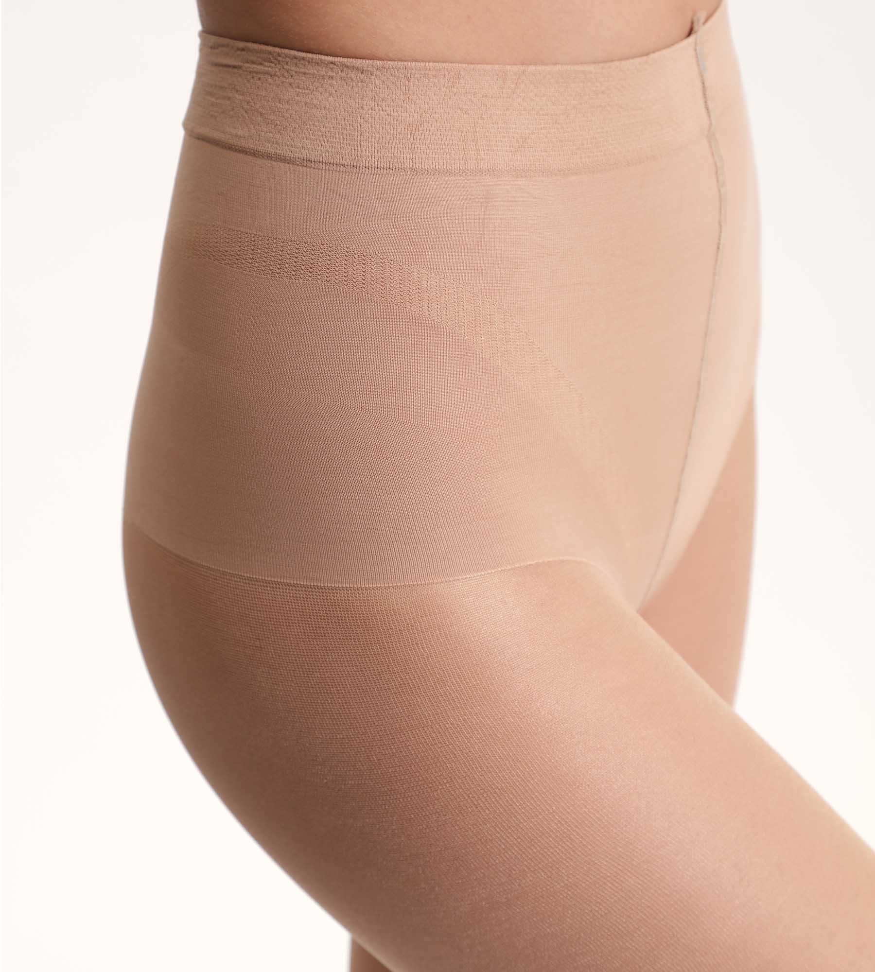 DIM Dunkle Strumpfhose mit Bauch-weg-Effekt 25D - Diam’s Ventre Plat