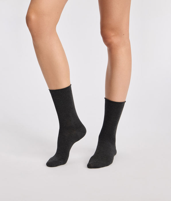 DIM 2er-Pack Damensocken in Hellgrau und Anthrazit aus Modal
