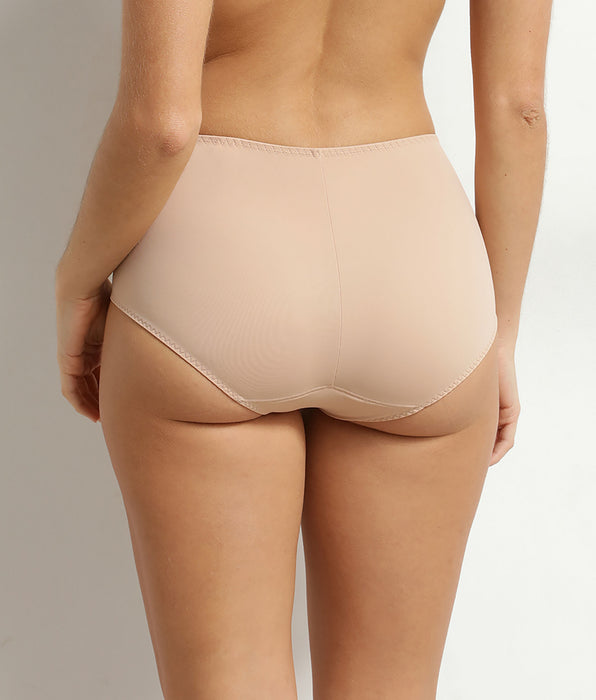 DIM Hoch geschnittener Slip mit flachem Bauch Nude Dim Silhouette Essentiel