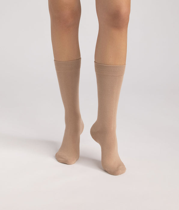 DIM 3er-Pack Herrensocken in den Farben Cassis, Schokoladenbraun und Taupe aus Baumwolle