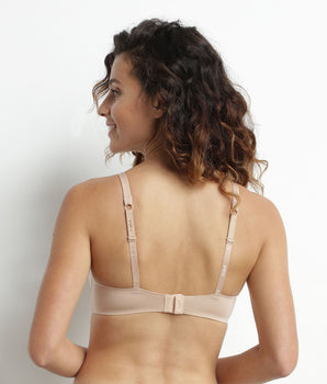 Nudefarbener Push-up-BH ohne Bügel – InvisiFree