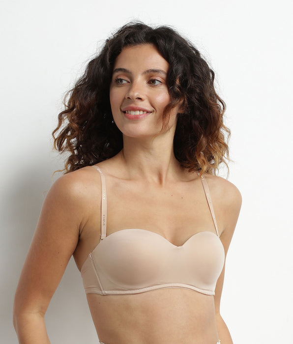 DIM Nudefarbener Bandeau-BH ohne Bügel – InvisiFree