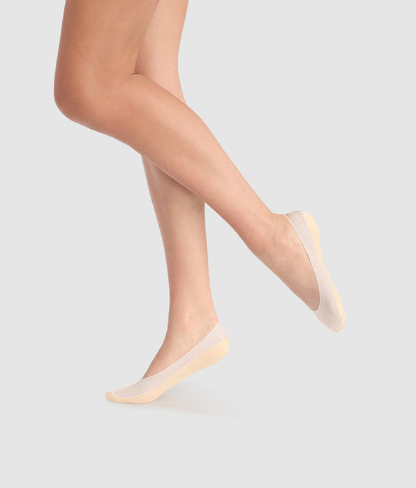 DIM Beigefarbene Füßlinge mit Lurex - InvisiFit