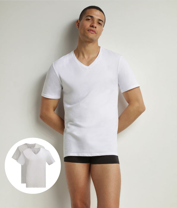 DIM 2er-Pack T-Shirts für Herren in Weiß und Grau aus Bio-Baumwolle mit V-Ausschnitt und Dim Good