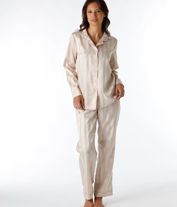 DIM Langer Pyjama-Set aus mandelfarbenem Satin