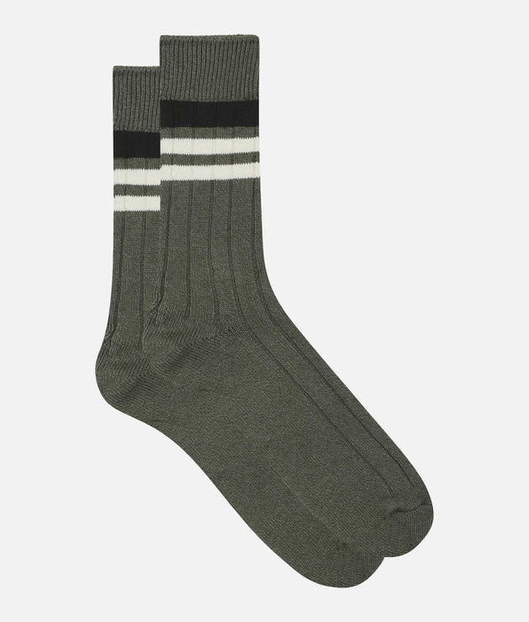 DIM Olivfarbene Herrensocken mit Bambusstreifen