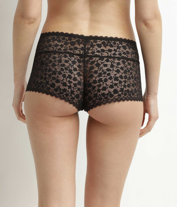 DIM Schwarzer Shorty aus Blütenspitze - Daisy Lace