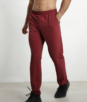 Dim Move Chino-Sporthose für Herren aus Stretch-Jersey in Bordeaux