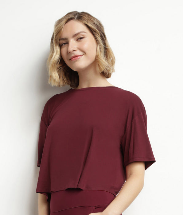 DIM Sport-T-Shirt für Damen aus burgunderfarbener Viskose mit offenem Rücken Dim Move