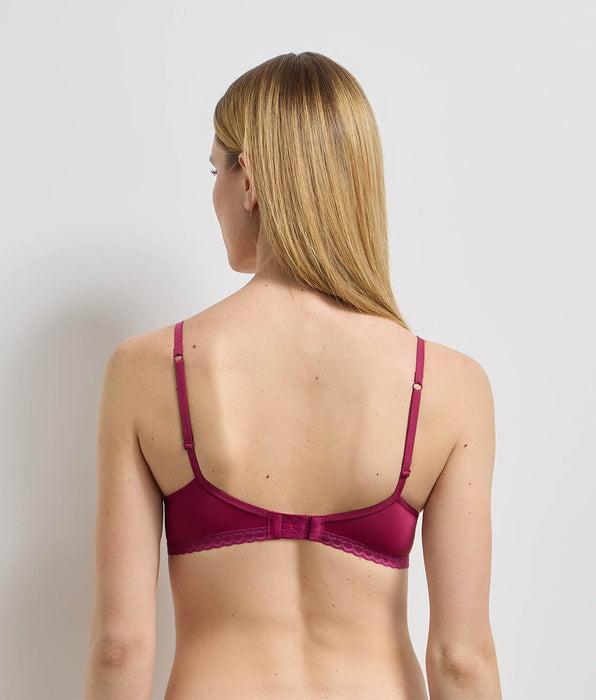 DIM Triangel-BH ohne Bügel in intensivem Himbeerrot Daily Micro