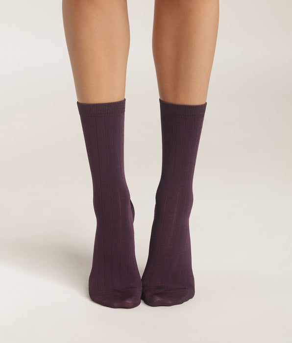 DIM Violette gerippte Damensocken aus satinierter Baumwolle - Dim Mode