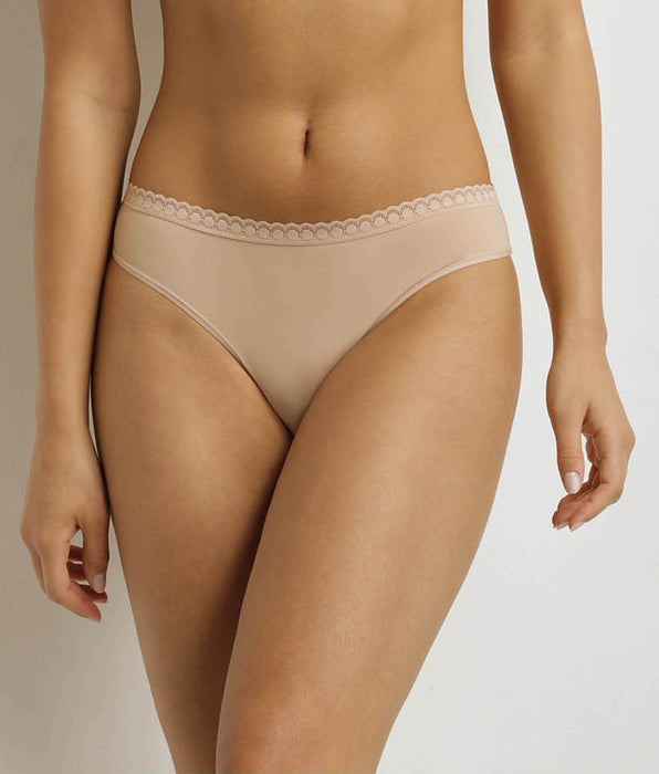 DIM Damen-String mit Spitze Nude Daily Micro