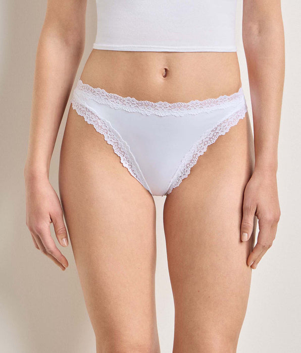 DIM Damen-String aus Mikrofaser und Spitze Weiß Dim