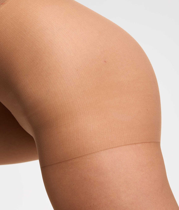 DIM Transparente, nahtlose Strumpfhose in Dunkelbraun von Nude