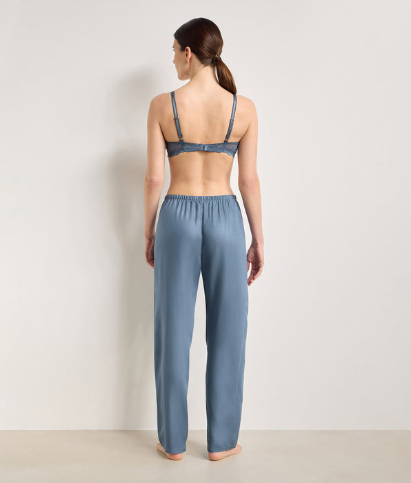 DIM Pyjama-Hose aus Twill in Puderblau von Slow Days Fresh Vibes